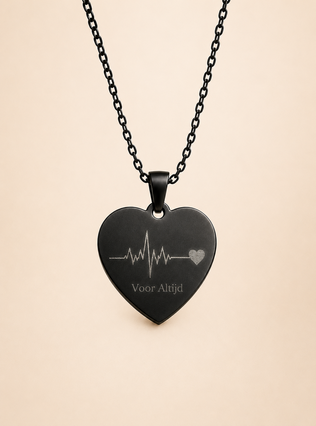Hartslaglijn of ECG gegraveerd op RVS hanger met ketting